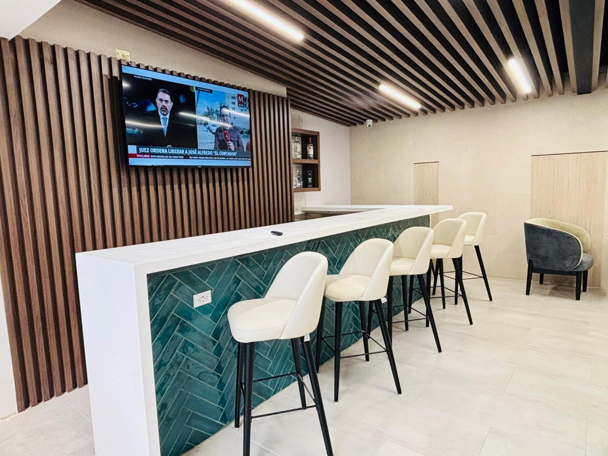 Holiday Inn Hotel & Suites Chihuahua By Ihg Ngoại thất bức ảnh
